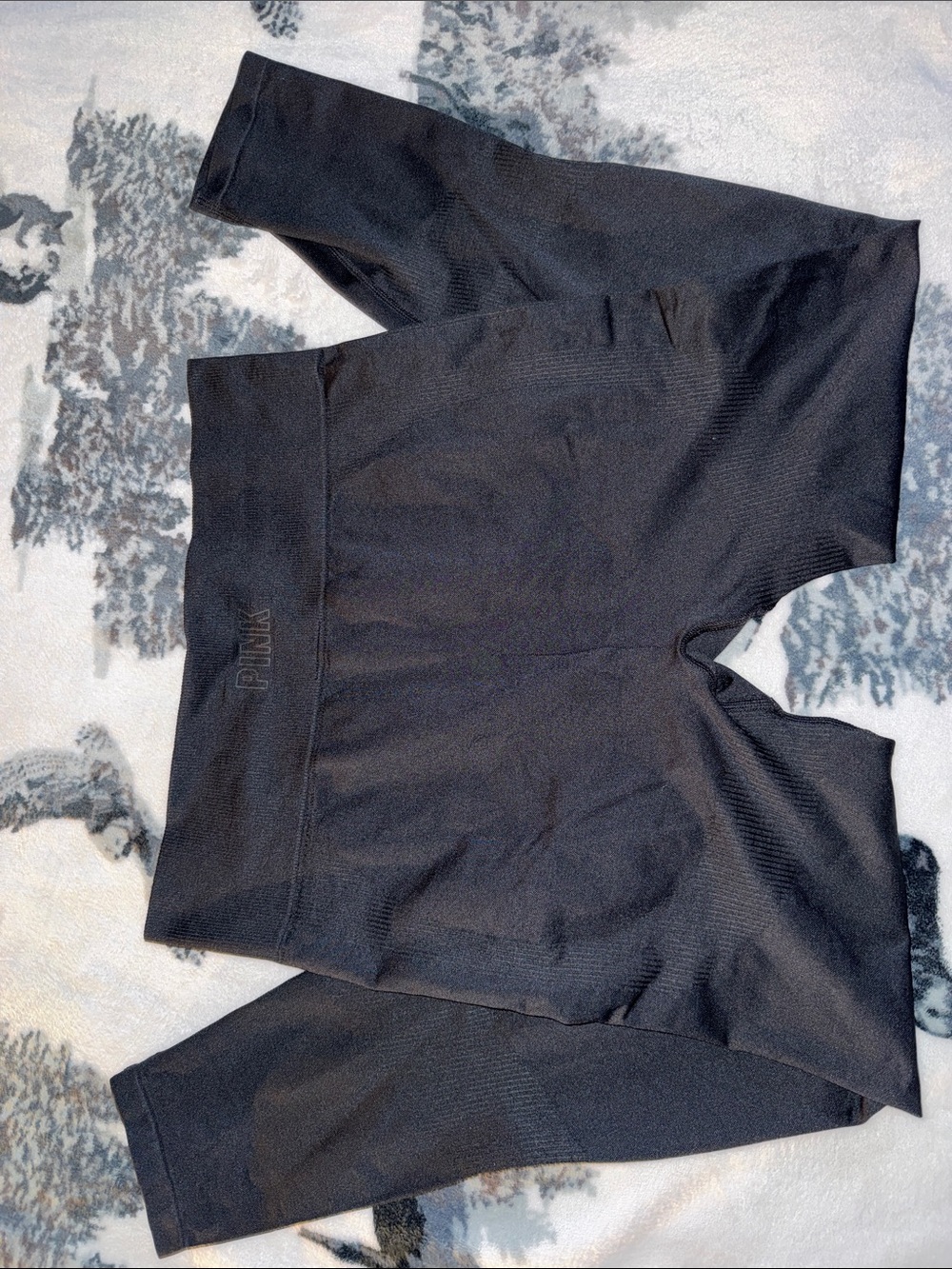 PINK Victoria's Secret Black Seamless High-Waist Leggings with Subtle Logo